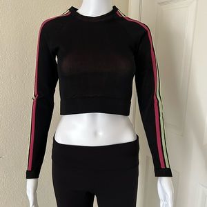 Fabletics Athletic Aisley Seamless long sleeve crop Top -XS